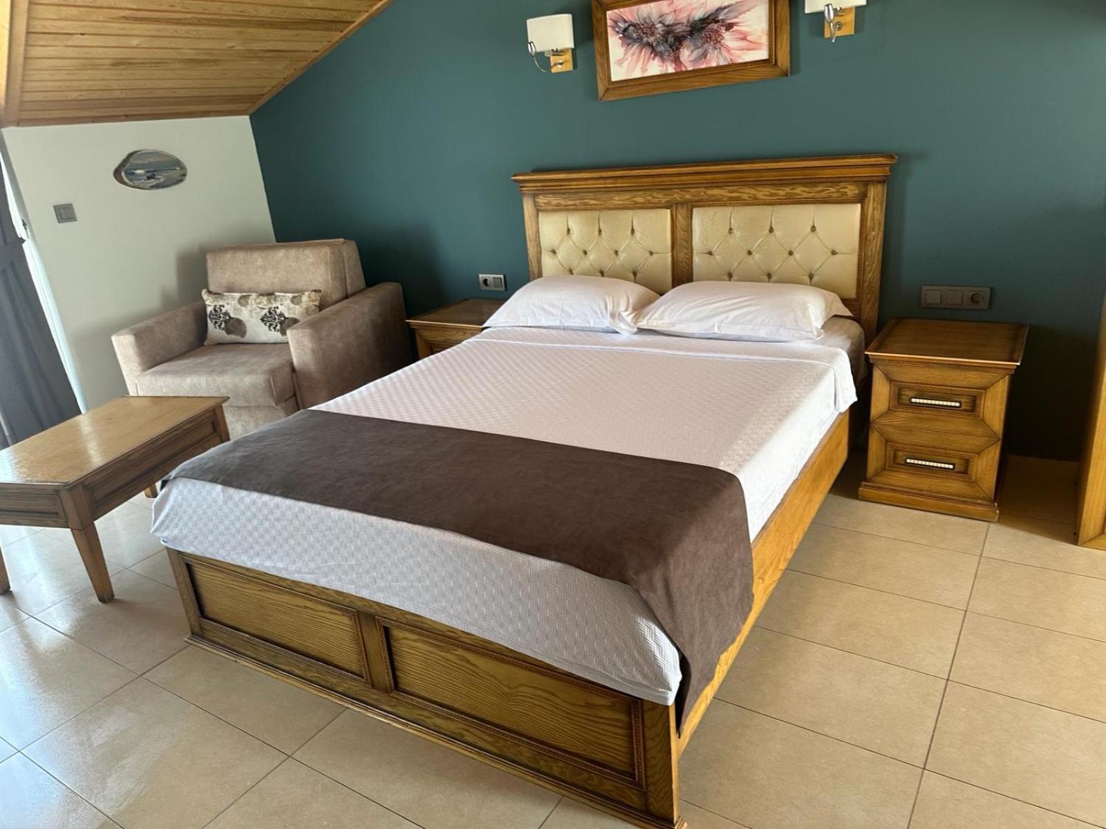 Veziroğlu Apart Otel Datça